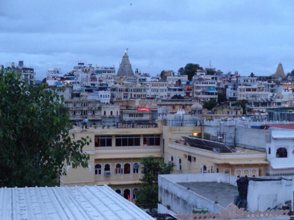 The Royal Lake View Villa Udaipur Buitenkant foto